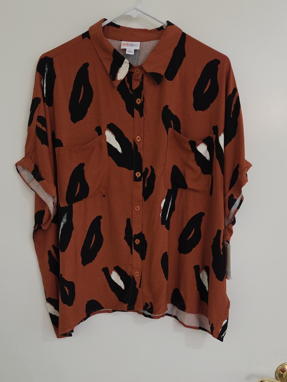 Short Sleeve Button-down Shirt